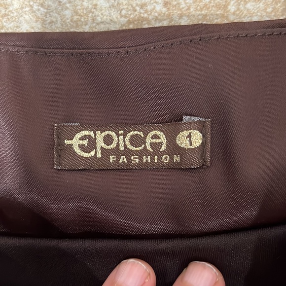 Long brown satin skirt. - Picture 5 of 12